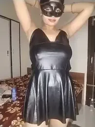 Love-Birdss webcam model stream image