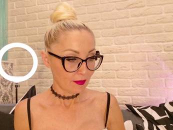 Milforja webcam model stream image