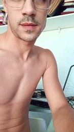 XXLrabbiTwink webcam cam4 model stream image