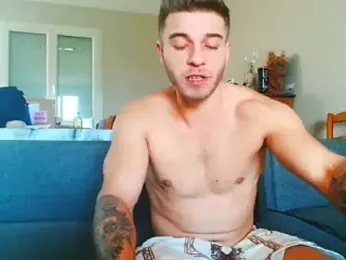 Elkafit28 webcam model stream image