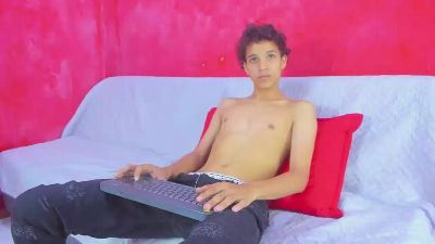 MidnightKing_ webcam model stream image