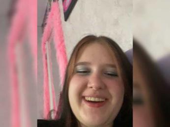 LinbergLin webcam model stream image
