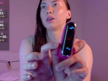 gwenonline webcam bongacams model stream image