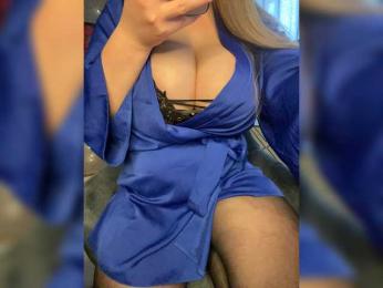 Vikki_tori_a webcam model stream image