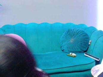 MilaKunnis webcam model stream image