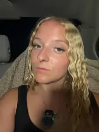 Sophie_cute06 webcam model stream image