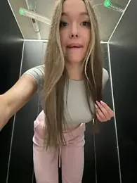 barbiehumpxxx webcam stripchat model stream image