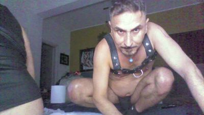 warm72 webcam model stream image