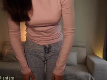 ms_seductive webcam model stream image