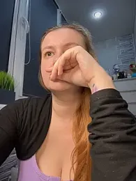 CandyShoopp webcam model stream image