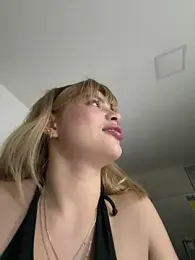 _Alicee_1 webcam model stream image