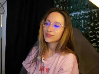NicoleIris webcam model stream image