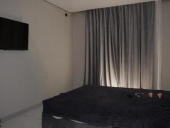 nik_sharp webcam model stream image