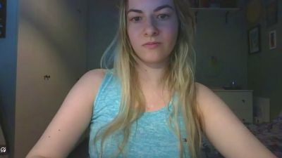 Rosie_June webcam model stream image