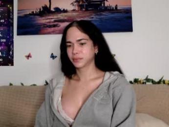 luara_ webcam chaturbate model stream image