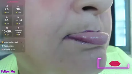 Kerly_Doll webcam stripchat model stream image