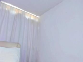 SteffanyRedx webcam bongacams model stream image