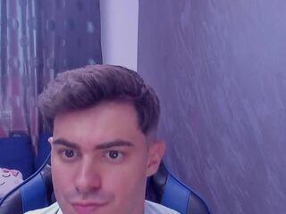 Ervin Bloom webcam model stream image