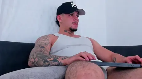 NoahhBrown webcam stripchat model stream image