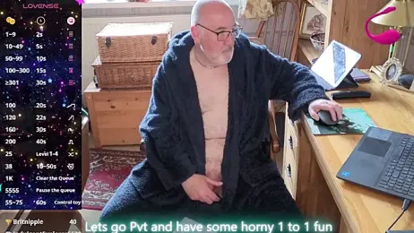Adamdaddybear webcam model stream image