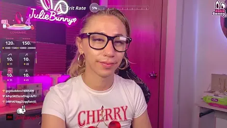 Littlebunny21 webcam model stream image