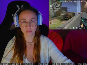 Emili1- webcam model stream image
