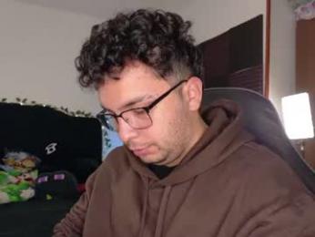 conor_taylor_ webcam model stream image