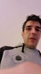 Vic_shelter webcam model stream image