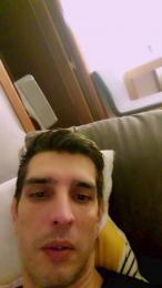 Vic_shelter webcam model stream image