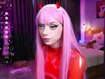 holliwould_ webcam model stream image