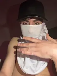 HitShelf webcam model stream image