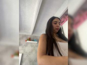 SallyeLeins webcam model stream image