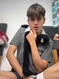 Naim_TheKing webcam model stream image