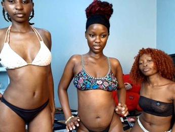 LunaDarlin webcam model stream image