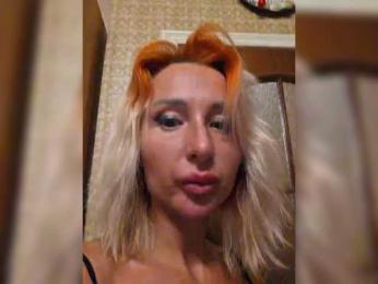 ARotikA1 webcam model stream image