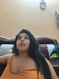Cute-Simmi69 webcam stripchat model stream image