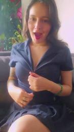 Roxannepiggy webcam cam4 model stream image