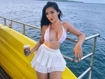 AvaFamurri webcam livejasmin model stream image