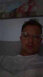 Nursealone webcam model stream image