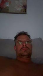 Nursealone webcam model stream image