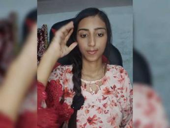 AlinaPopy webcam bongacams model stream image