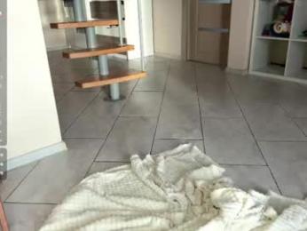 chloe_show webcam model stream image