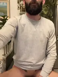 Michel_huge webcam model stream image