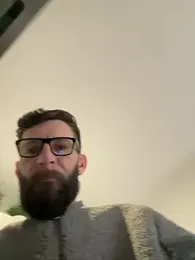 Michel_huge webcam model stream image