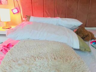 Barbie Lorens webcam model stream image
