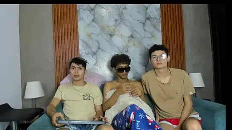 VERY_HOT_GUYS webcam model stream image