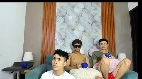 VERY_HOT_GUYS webcam model stream image