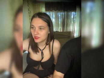 ohyet-kiss webcam model stream image
