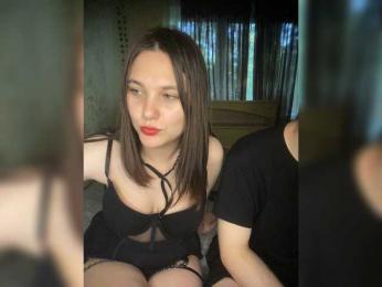 ohyet-kiss webcam model stream image