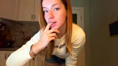 LavetteKerger webcam cam4 model stream image